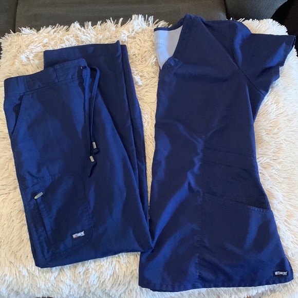 Grey's Anatomy Other - Greys Anatomy scrub set. Size medium